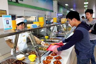 強(qiáng)化監(jiān)督評(píng)議，提升餐飲服務(wù)管理水平